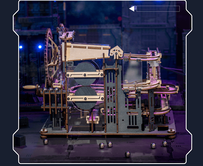 Marble Night City With Waterwheel - PuzelCraft